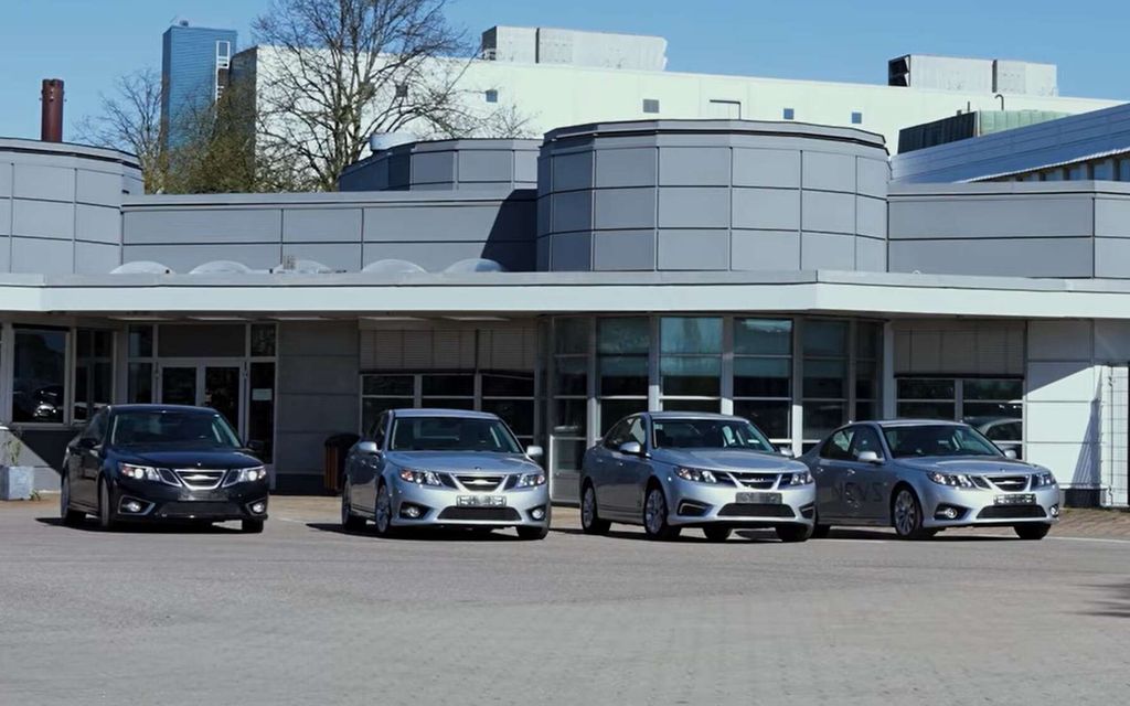 Saab meni konkurssiin yli 15 vuotta sitten – Nyt myydään viimeiset tehtaan varastoon jääneet autot