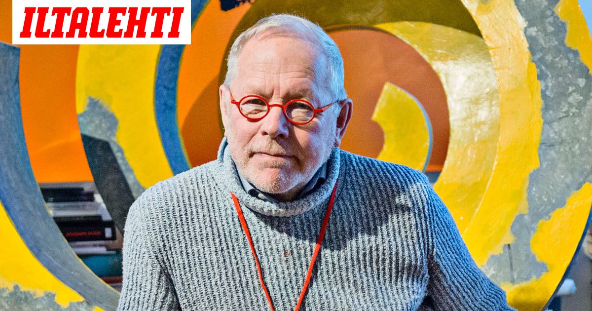 Anu Saagimista eronnut Ristomatti Ratia viettää aikaansa viehättävien  naisten seurassa: "Olen suosittu sinkku"