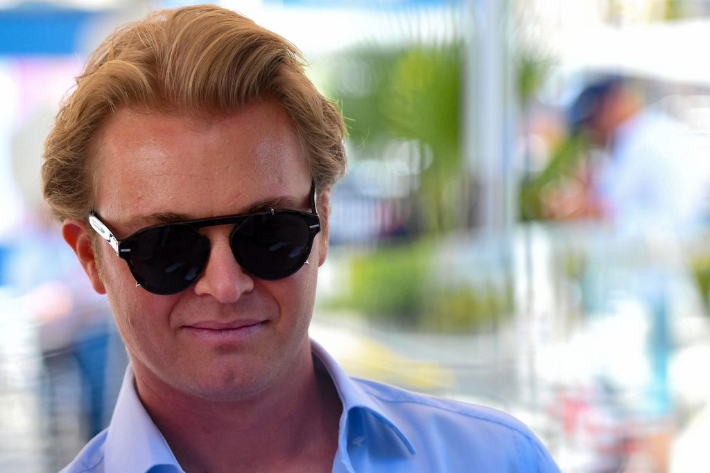 Manageri kiistää väitteet Nico Rosbergin F1-porttikiellosta 