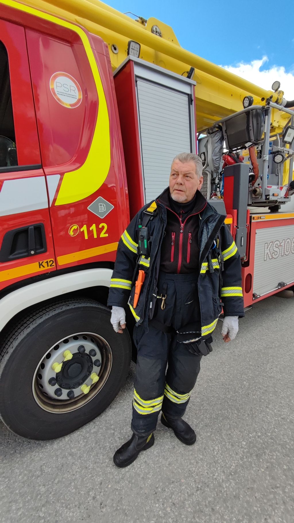 Palomies kertoo Jyväskylän Valmetin rajusta tulipalosta: 
