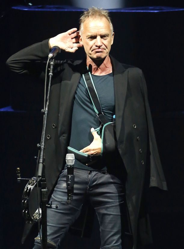 Sting, 68, loukkasi olkapäänsä