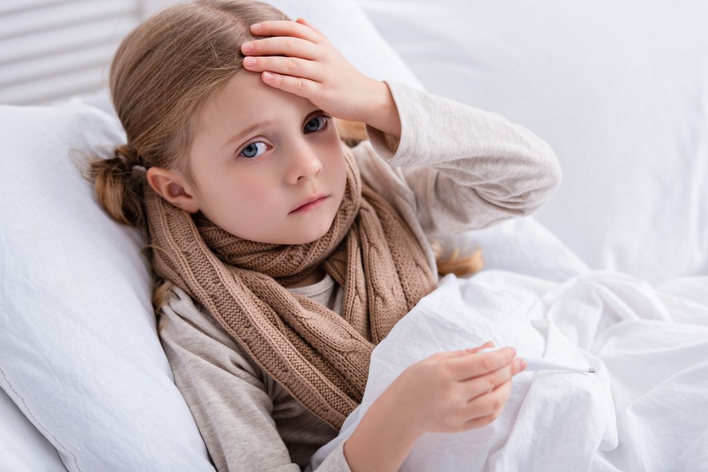 Lapsella on flunssa - milloin pitää mennä heti lääkäriin? 11 selvää oiretta