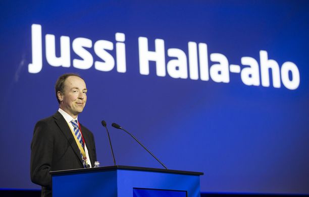 Jussi Halla-aho perussuomalaisten puoluekokouksessa 2017.