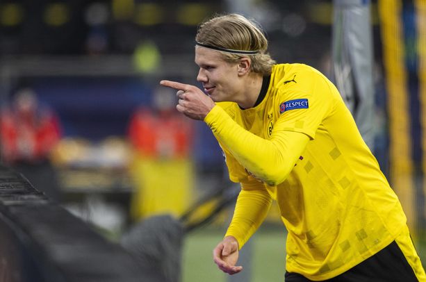 Erling Haaland on tällä kaudella tehnyt 21 maalia 21 Borussia Dortmund -ottelussa.