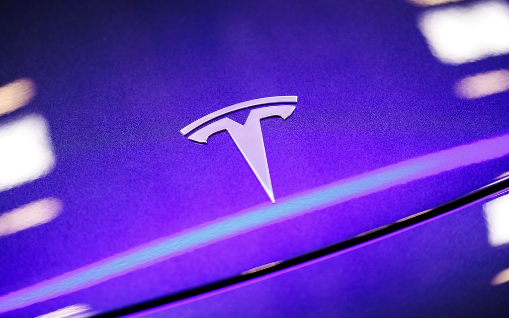 Tesla voitti: Autopilot ei ollut syynä USA:n karmeaan kuolonkolariin