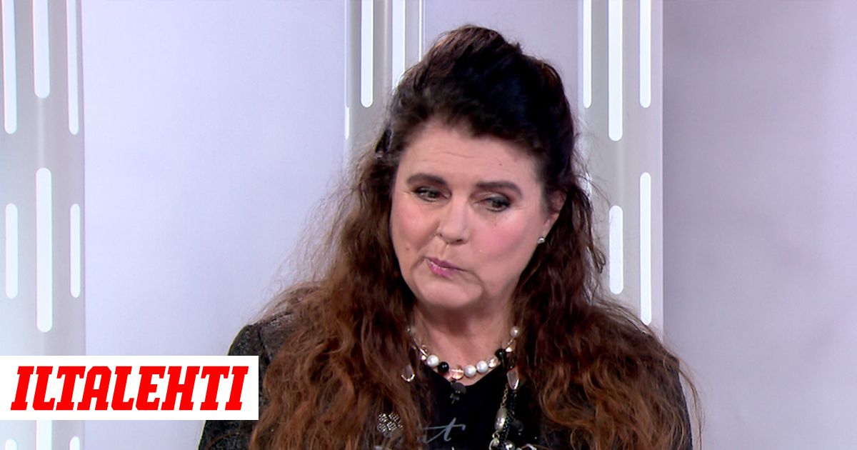 vanhat miehet Isot munat