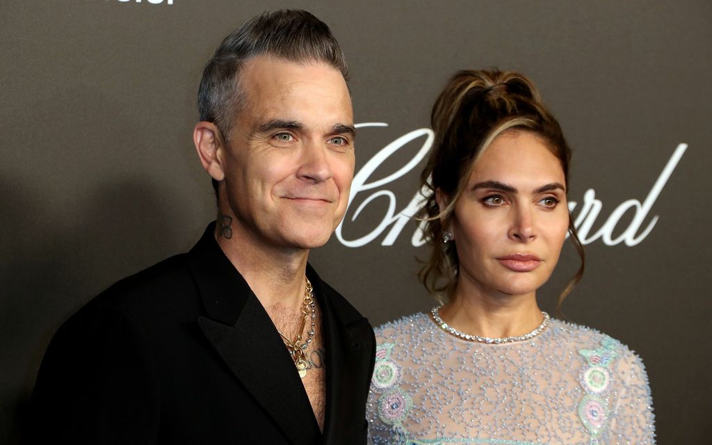 Robbie Williamsin vaimo kertoo uutuus­dokumentissa riipaisevasta puhelusta, joka muutti kaiken 