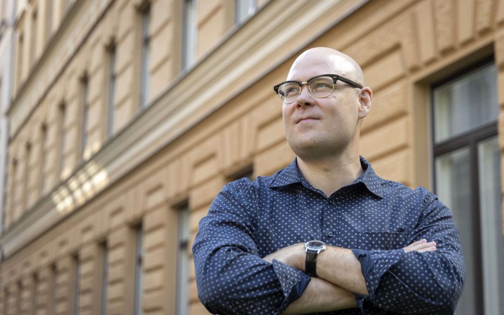 PS-pomo Simo Grönroos pyyhkii lattiaa rasismi­tiedonannolla – Puolustaa Teemu Keskisarjaa