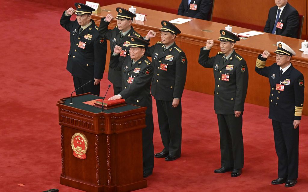 Kiinan asevoimissa tapahtuu nyt jotain huolestuttavaa