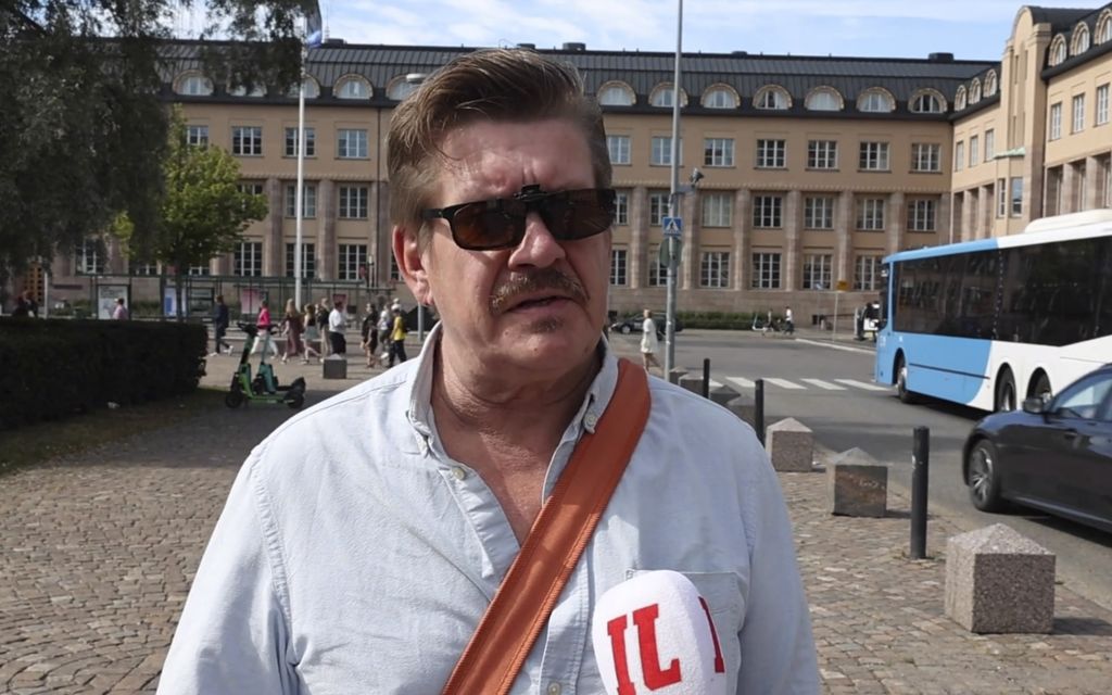 Näyttelijä Santeri Kinnunen kuuli Loirin poismenosta Iltalehden katugallupissa: ”Hieno ja sielukas mies”
