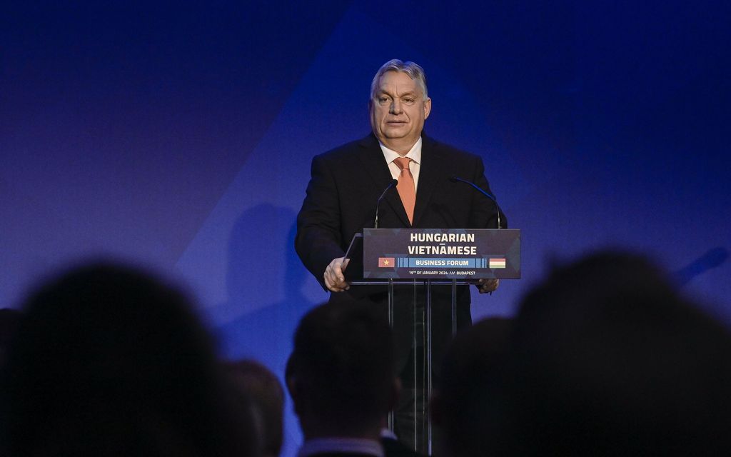 Orbán: Unkari tukee Ruotsin Nato-jäsenyyttä