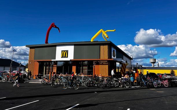 Tornion McDonald's -ravintolan avajaiset yllätti suosiollaan