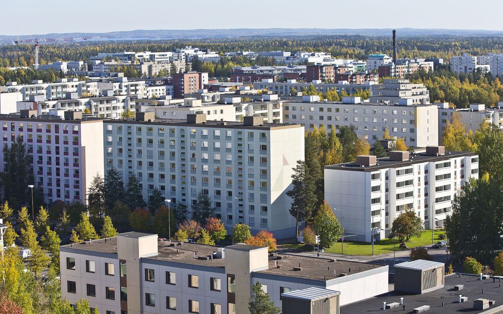 Poliisilla väkivalta­tehtävä Tampereen Hervannassa: Yksi viety sairaalaan