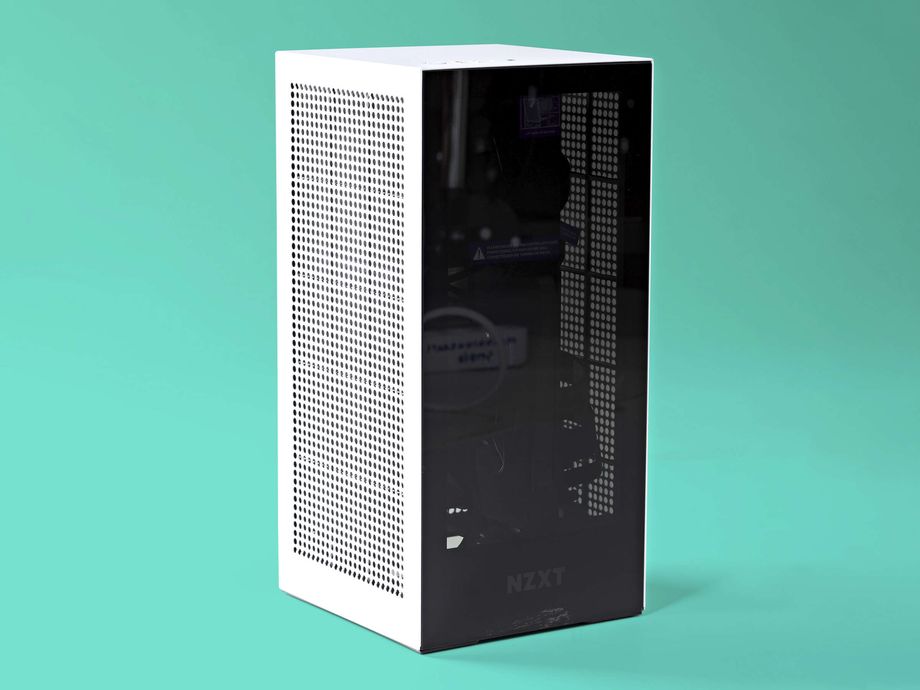 Testissä pc-runko NZXT H1 v2: rakenna pieni pelikone helposti