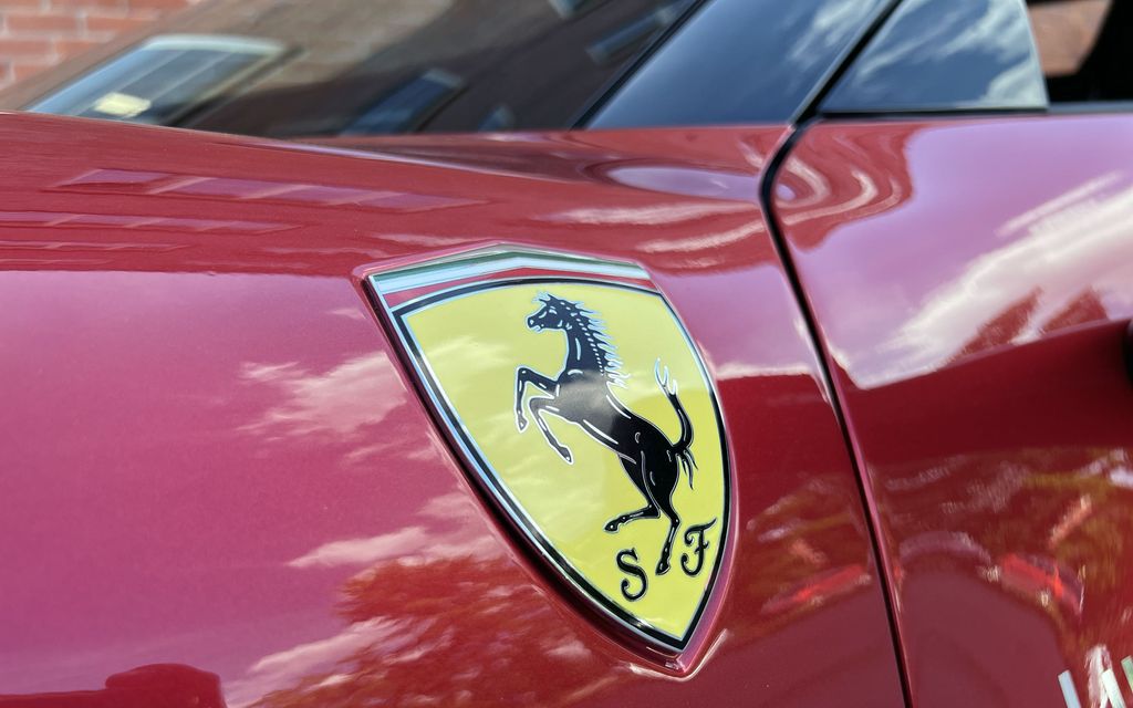 Ferrari julkaisi salaperäisen Instagram-videon – Mitä tapahtuu 16. päivä?