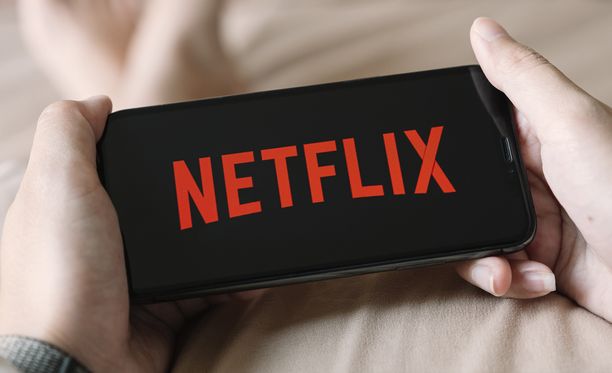 Netflix pyrkii estämään katselun samoilla käyttäjätunnuksilla.