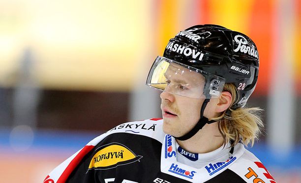 Miika Lahti pelaa 400:nnen liigamatsinsa.
