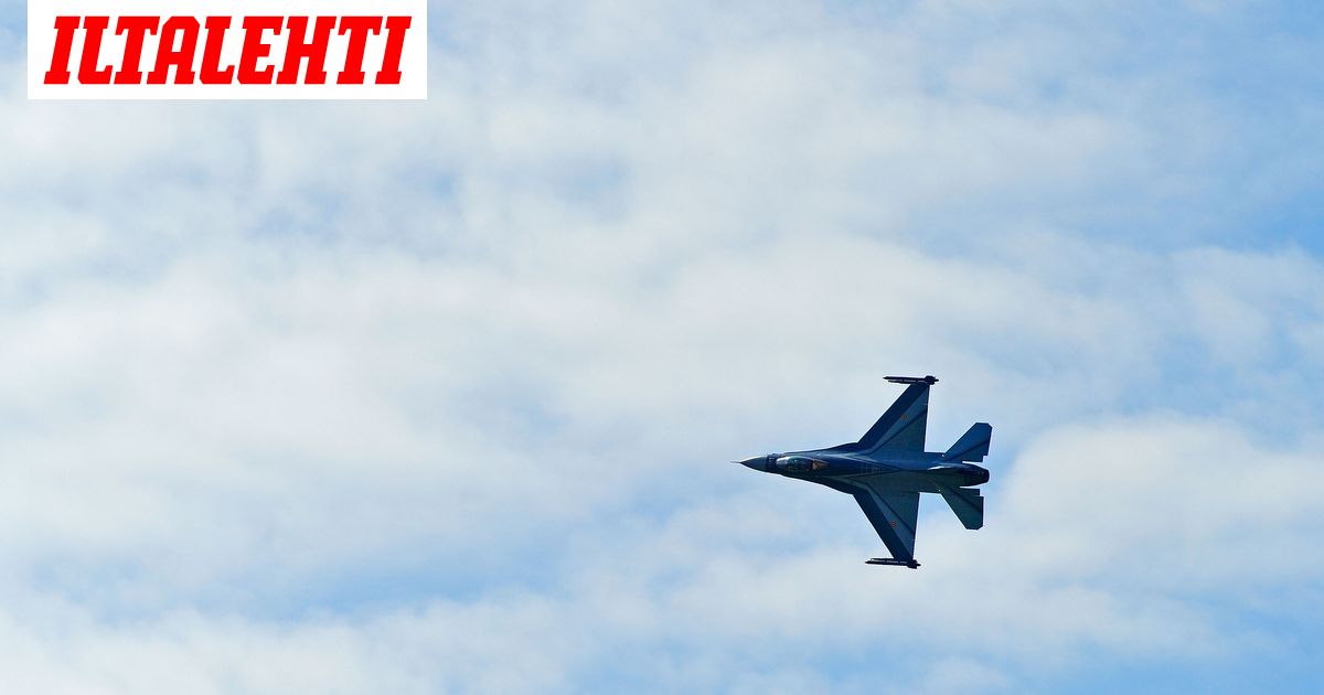 usa-n-f-16-h-vitt-j-sy-ksyi-mereen-etel-koreassa