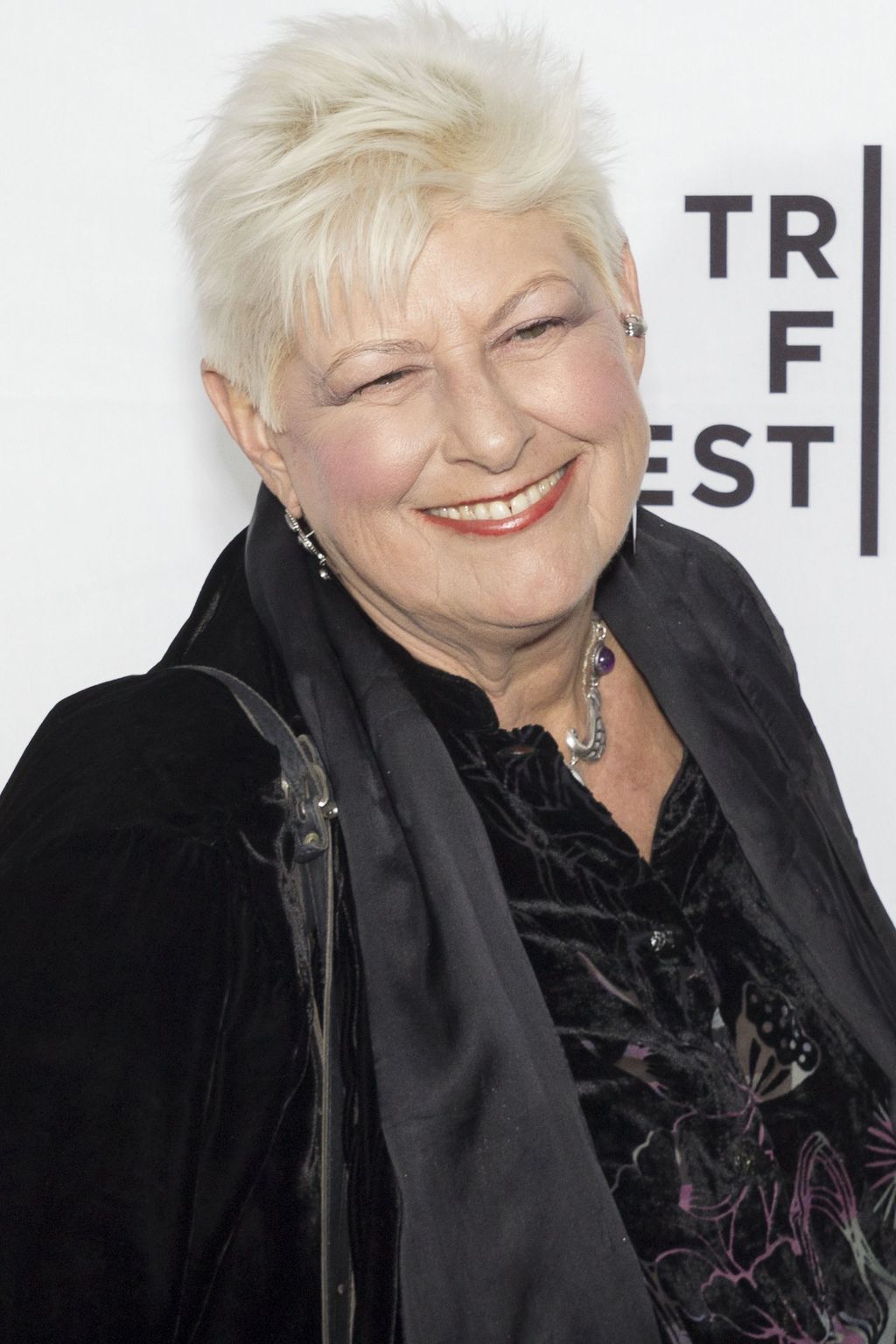 Saturday Night Liven alkuperäiskirjoittaja Anne Beatts, 74, on kuollut 