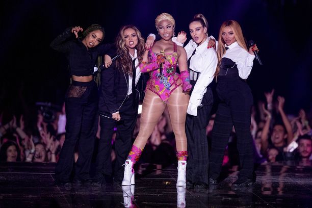 Yhdysvaltalaisräppäri Nicki Minaj punnitsi Saudi-Arabian fanejaan ja naisten oikeuksia päätyen jättämään Jeddaan aikataulutetun esiintymisensä väliin. 