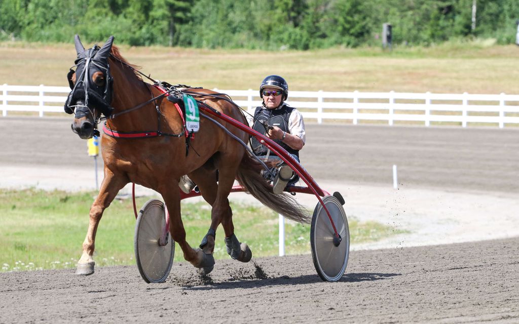 Umrl legendarni finski dirkač Reijo Borgström