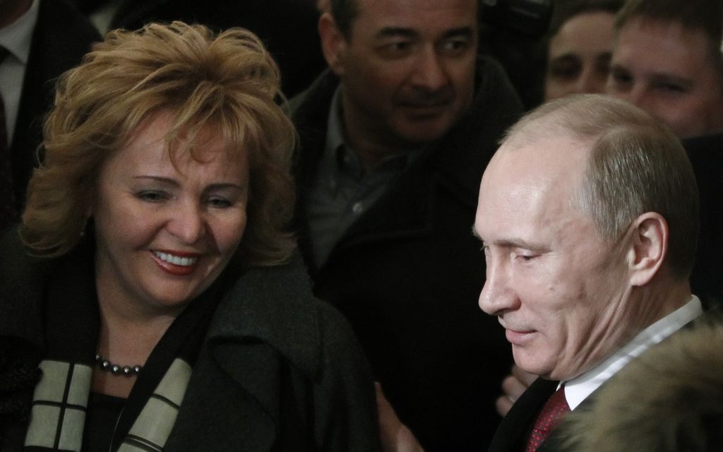 Media: Putin keplotteli kiinteistöjä naapuristaan ex-vaimolleen ja salatuille tyttärilleen veroparatiisi­yhtiöillä