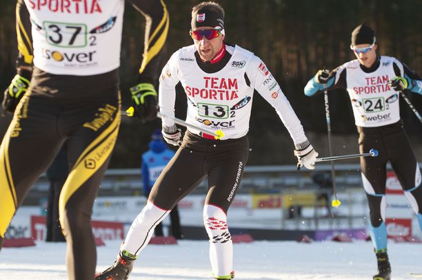 Posion Pyrinnön Tero Similä, 40, kilpaili viikonloppuna Vuokatissa Suomen cupissa.