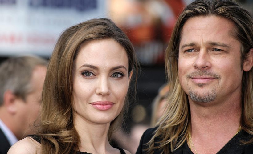 Angelina Jolien ja kaksosten herkkä hetki - katso 