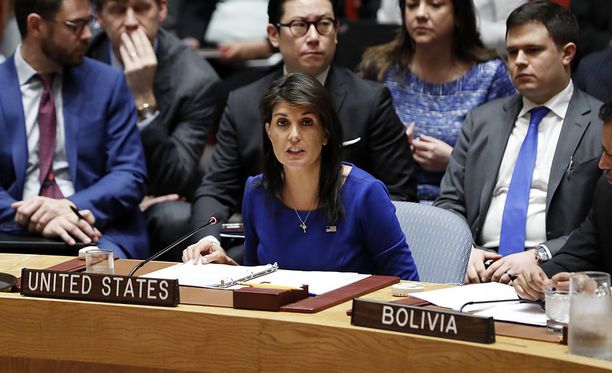 Yhdysvallat liittolaisineen on luonnostellut uuden päätöslauselmaehdotuksen. Kuvassa Yhdysvaltain YK-suurlähettiläs Nikki Haley.