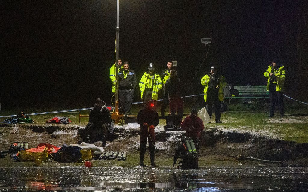 Kammottava tragedia Britanniassa: kolme poikaa vajosi hyiseen järveen ja kuoli