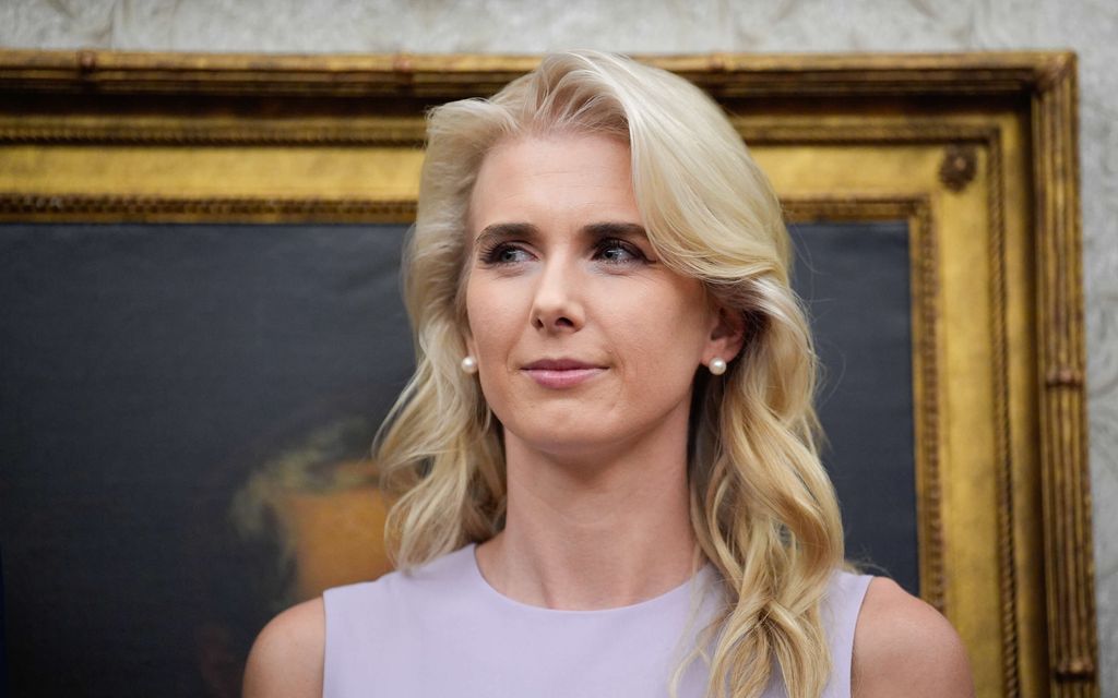 Natalie, 35, jyräsi Melania Trumpin – Raivo repesi: "Työ on tulostaa papereita"