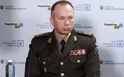Maavoimien komentaja kävi Ukrainassa – Tapasi ylistetyn sotilasneron