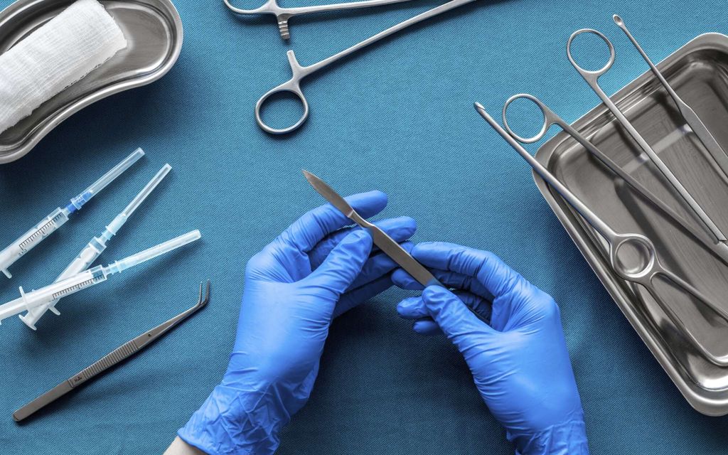 Suvi nousi otsikoihin maailmalla – Poikkeuk­sellista toimintaa leikkaus­salissa