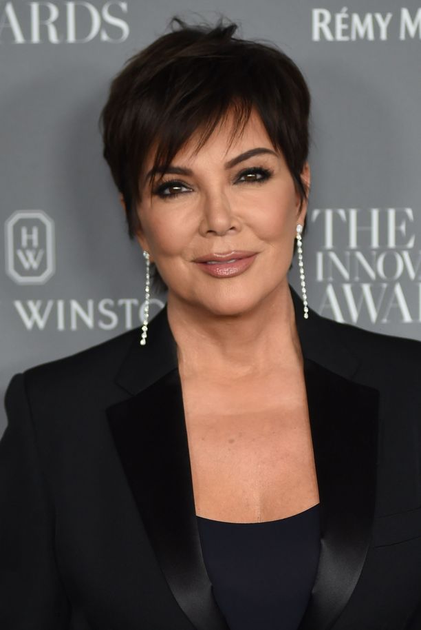 Kris Jenner on tunnettu yrittäjä, televisiokasvo, tuottaja, kirjailija ja manageri.