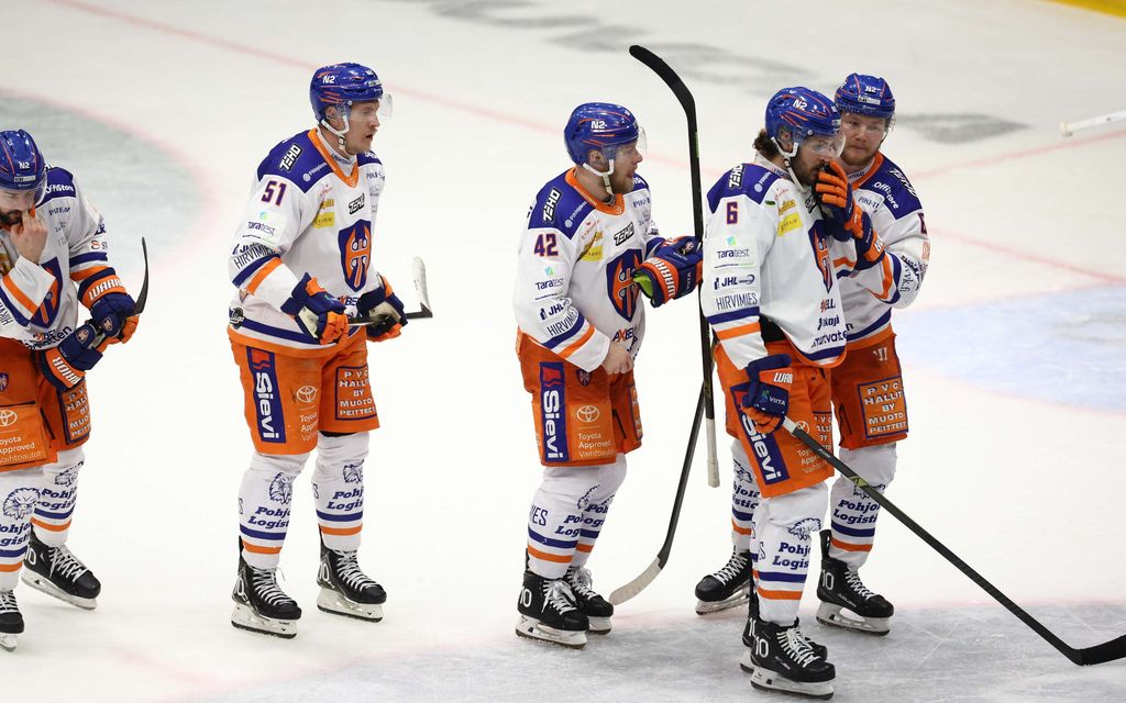 Näin myöhään Tappara pääsi kotiin – ”Jos tunnin saisi nukuttua”