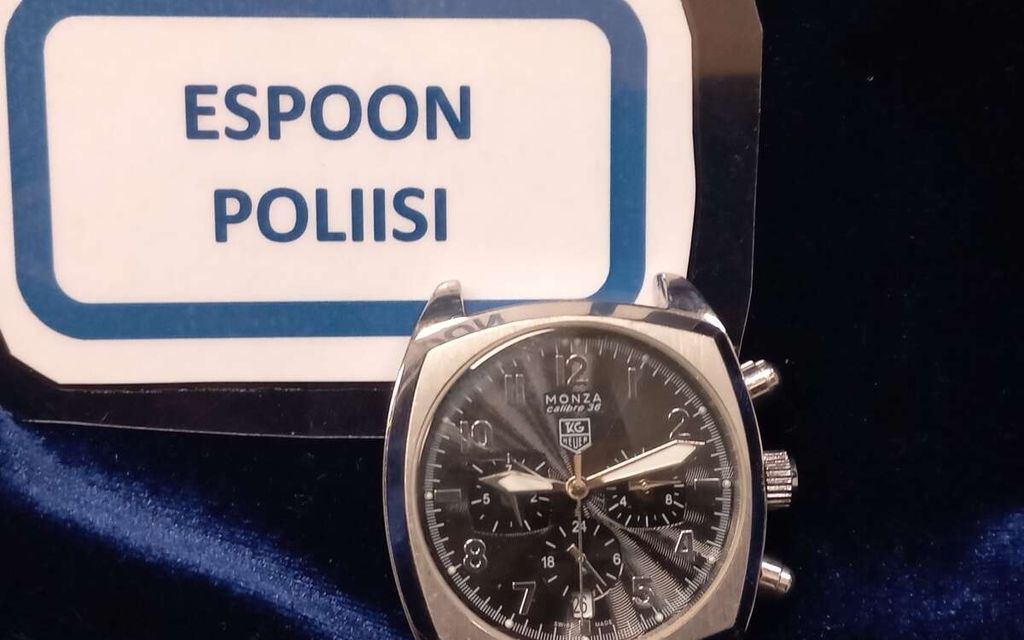 Poliisilaitos myi netissä tavaraa, joka pitäisi asiantuntijan mukaan tuhota – Huutokauppa heti jäihin