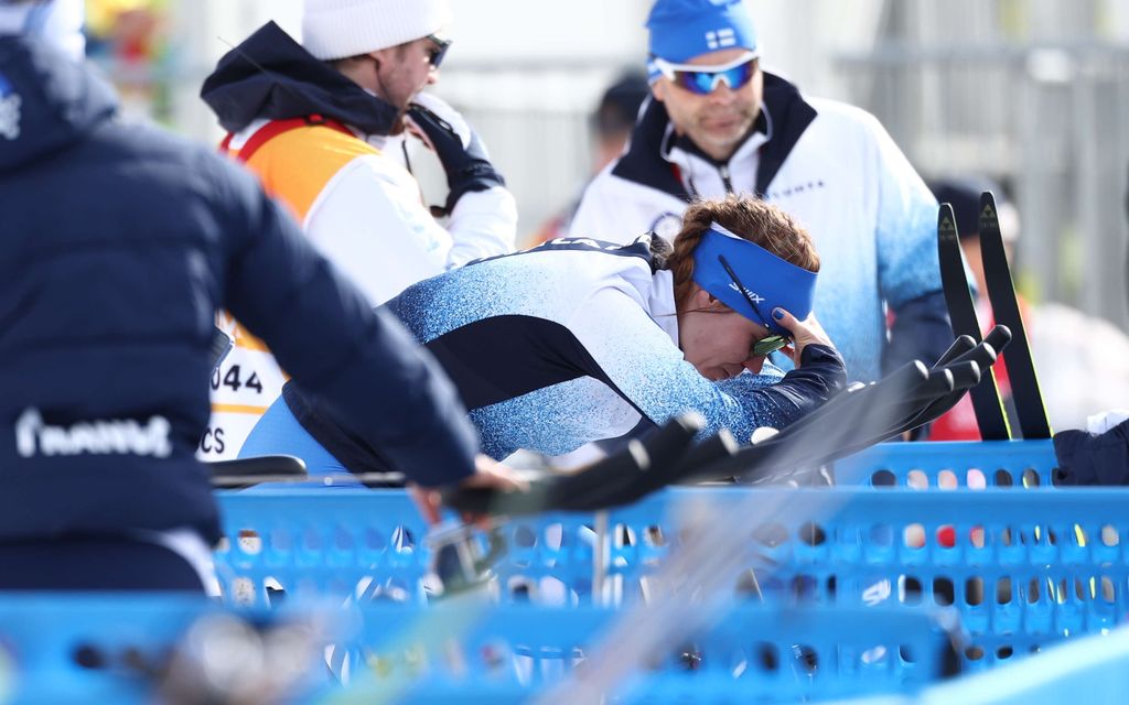 Lohduttomat kuvat: Jasmi Joensuu murtui itkuun