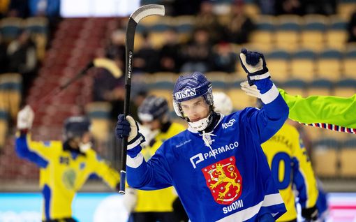 Venäjällä pelaava tähtipelaaja jätettiin pois Suomen kisa­joukkueesta