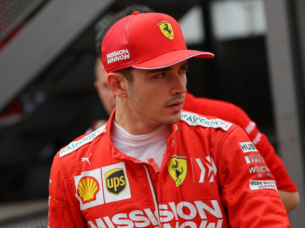 Ferrarille lätkäistiin 50 000 euron sakot – Charles Leclerc saa pitää kolmossijansa