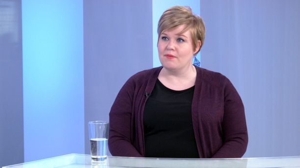 Ministeri Annika Saarikolla todettiin 29-vuotiaana molemminpuolinen keuhkoveritulppa.