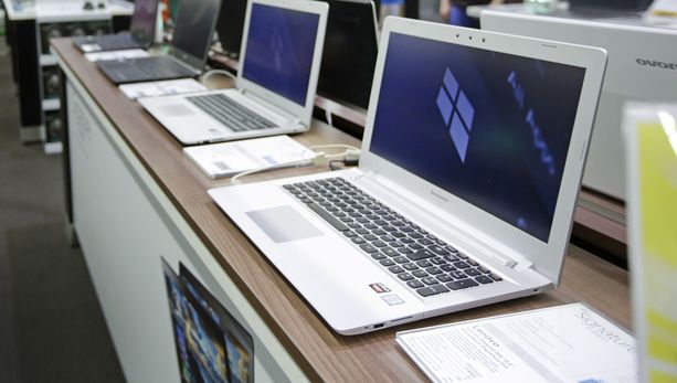 Yritykset purkaa verkossa tehtyjä kauppoja asiakkaalta kysymättä ovat liittyneet etupäässä tietokoneiden näytönohjaimiin ja grafiikkakortteihin.