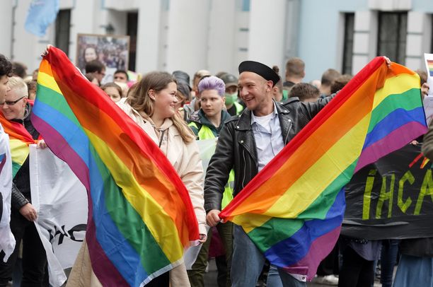 Ribuan orang akan berbaris dalam parade Kyiv Pride pada tahun 2021.