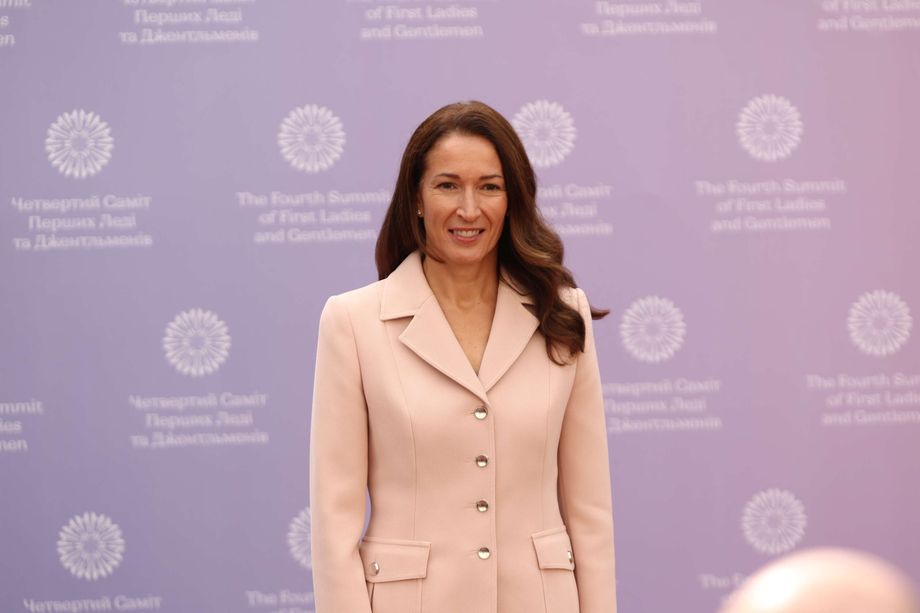 This is Suzanne Innes-Stubb’s style during her visit to Kyiv – Radiantly gorgeous
– 2024-09-14 23:31:55 This is Suzanne Innes-Stubb’s style during her visit to Kyiv – Radiantly gorgeous
– 2024-09-14 23:31:55