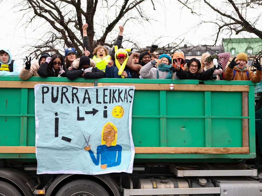 Riikka Purra P yristyi Penkkarilakanasta Mist Tuollainen Riikka Purra P yristyi Penkkarilakanasta Mist Tuollainen