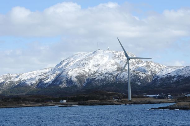 Norjan korkein oikeus: tuulivoimalat rikkovat saamelaisten oikeuksia
