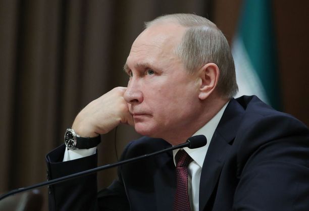 Vladimir Putinin johtama Venäjä on ajautunut sanasotaan länsimaiden kanssa.