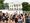Useat sadat ihmiset osoittivat mieltään Valkoisen talon edustalla Washingtonissa.