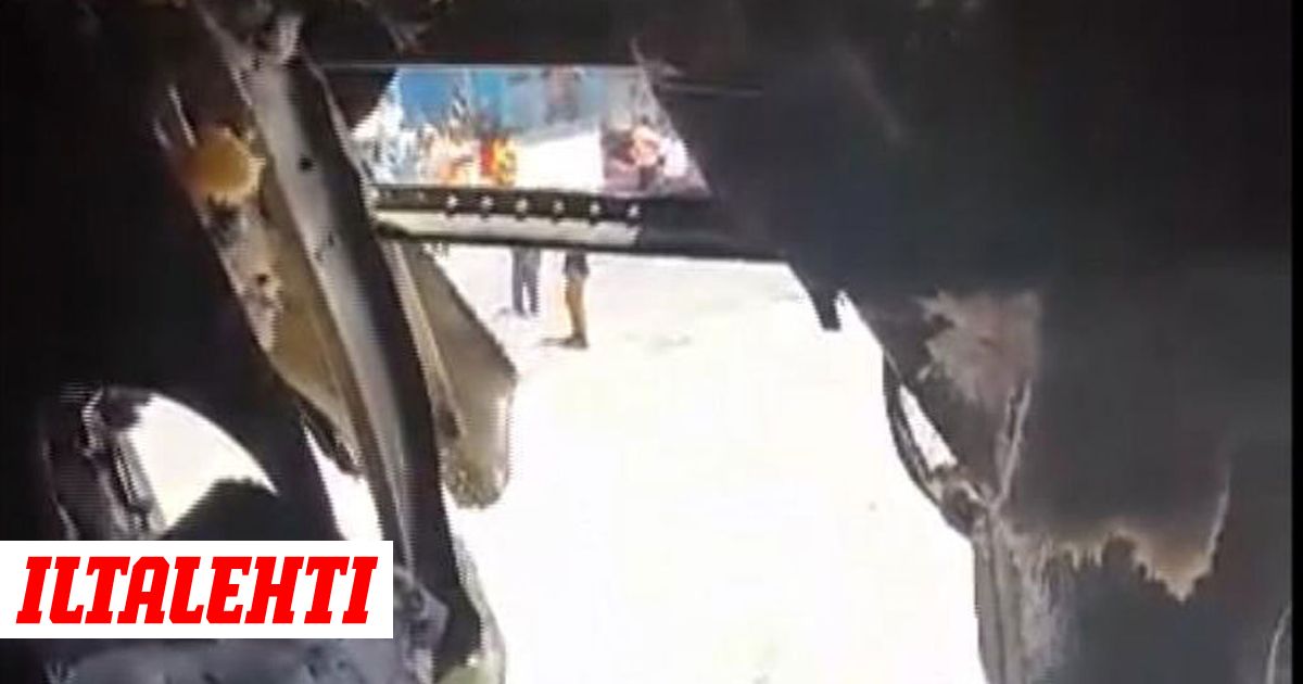 soolo musta märkä pillua