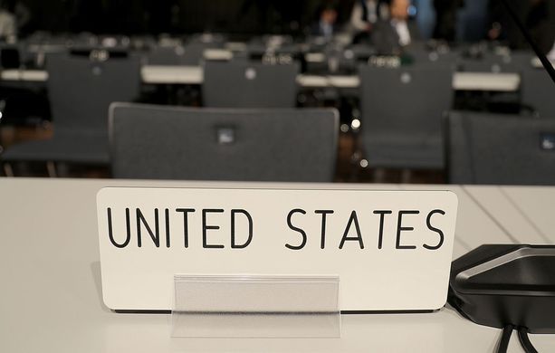 USA:n penkki Bonnin ilmastokonferenssiin avaustilaisuudessa maanantaina.