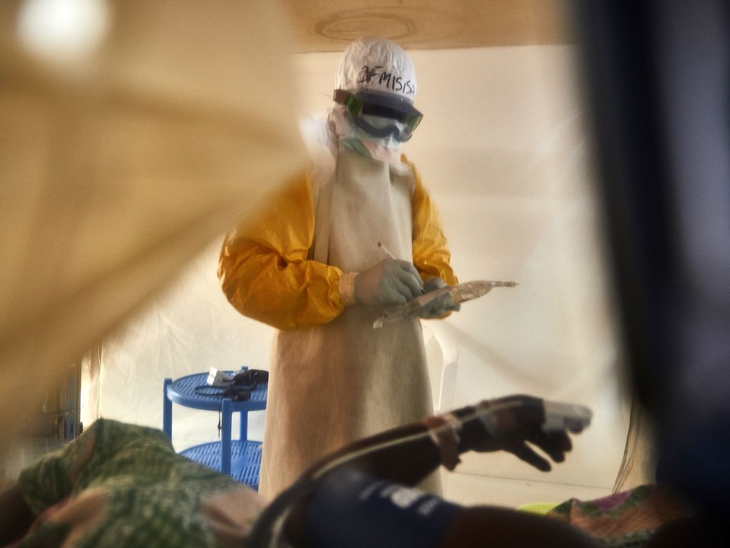 Maailman terveysjärjestö WHO hätäkokoukseen: Ebola-virus levinnyt Ugandaan, kyseessä mahdollisesti kansainvälinen hätätila